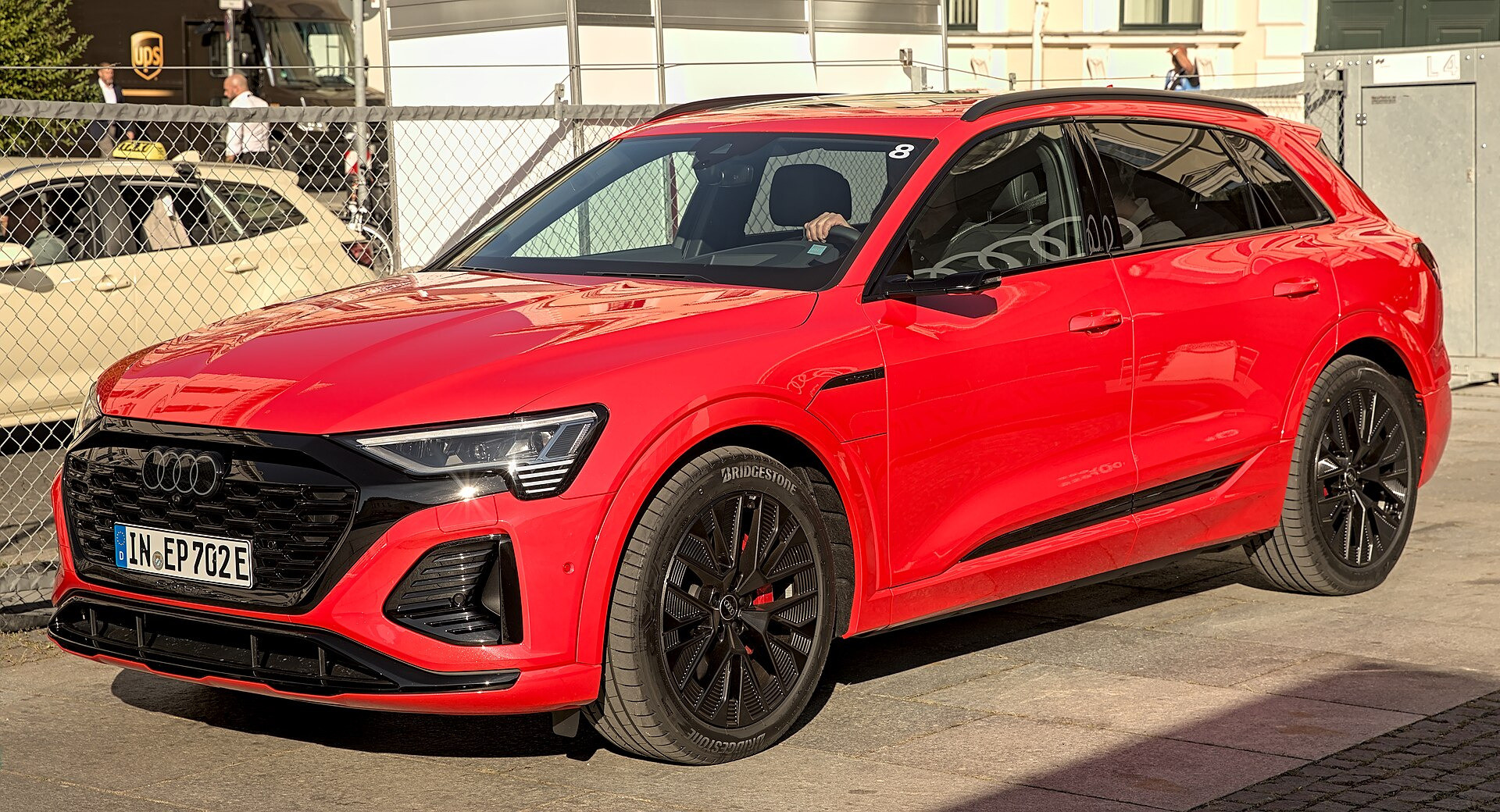 Audi e-tron 55 95 kWh (408hp) quattro