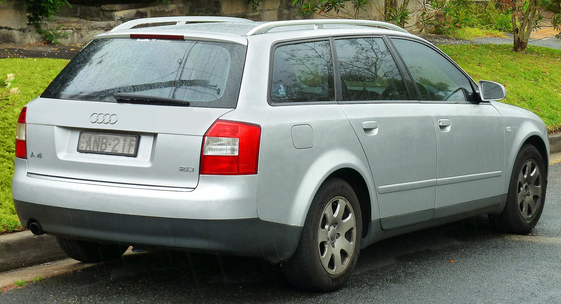 Audi RS4 Avant 8E