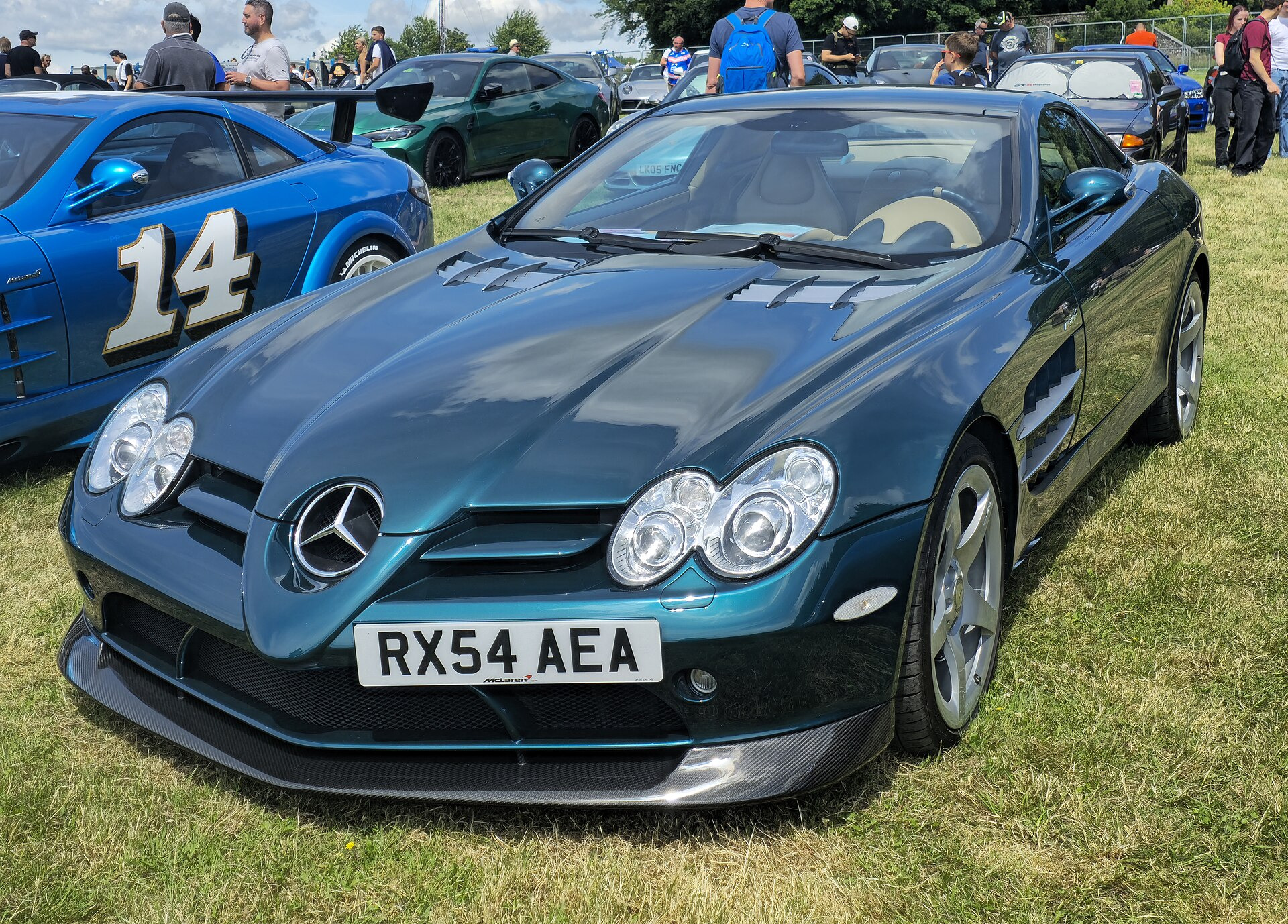 Mercedes-Benz SLR McLaren C199 Coupe