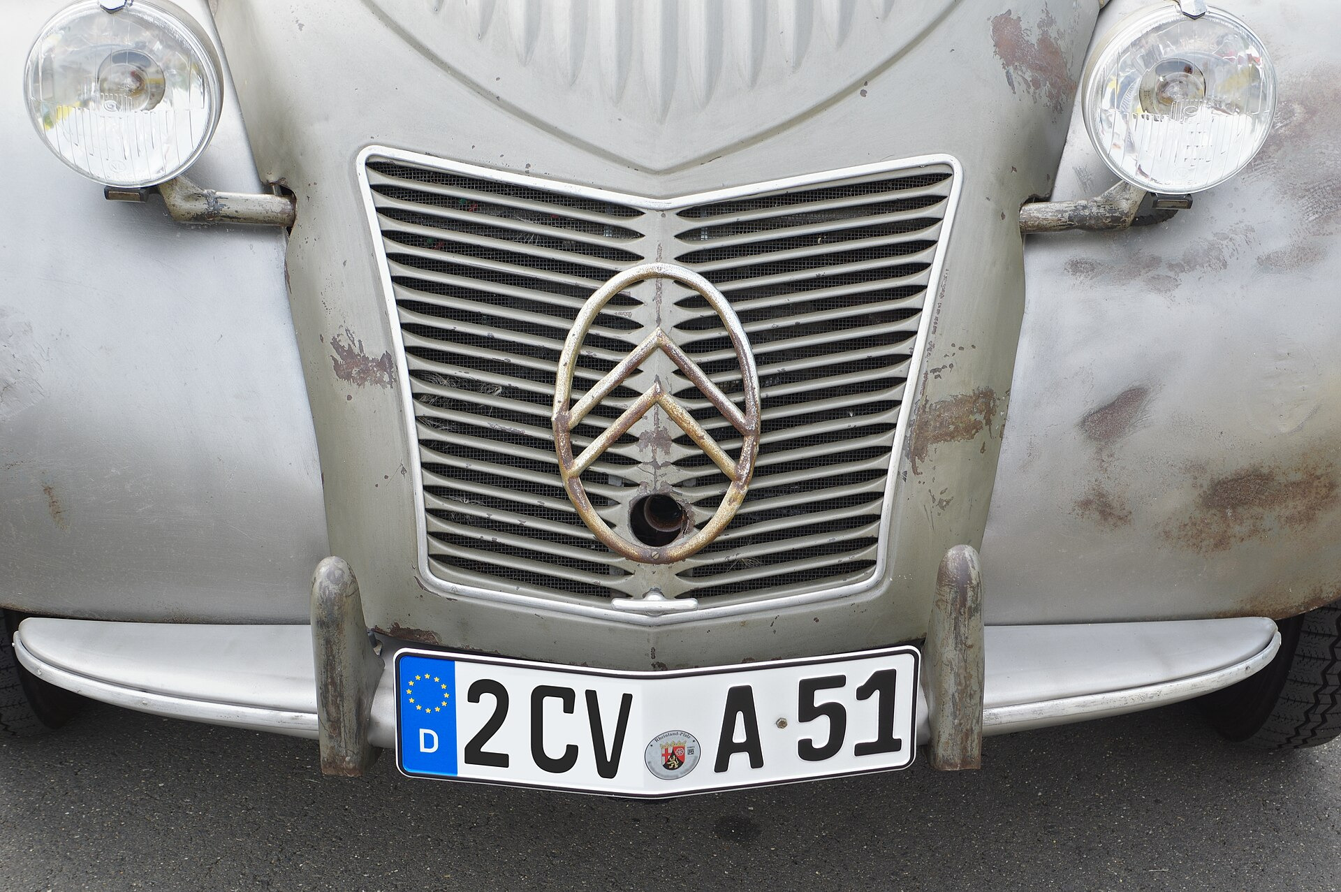 Citroen 2 CV 6 (29hp)