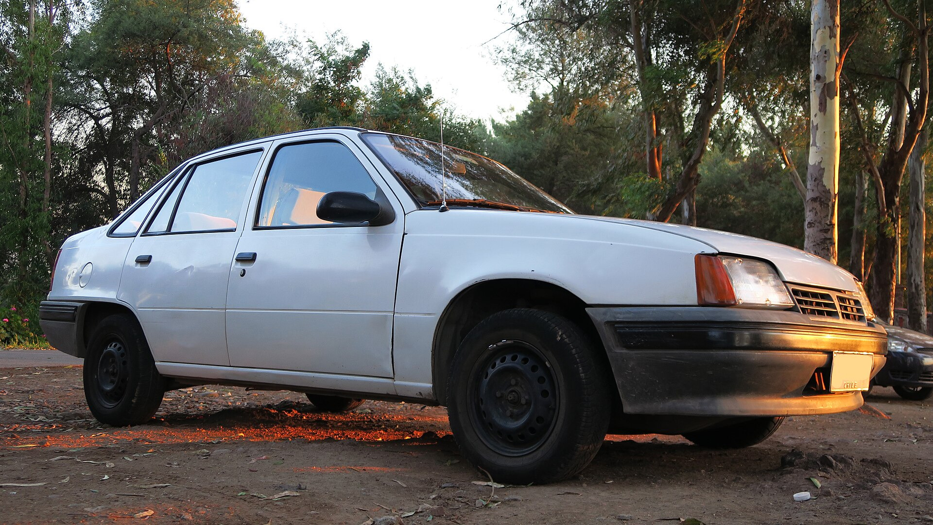 Daewoo Racer 1.6i (75hp) Automatic