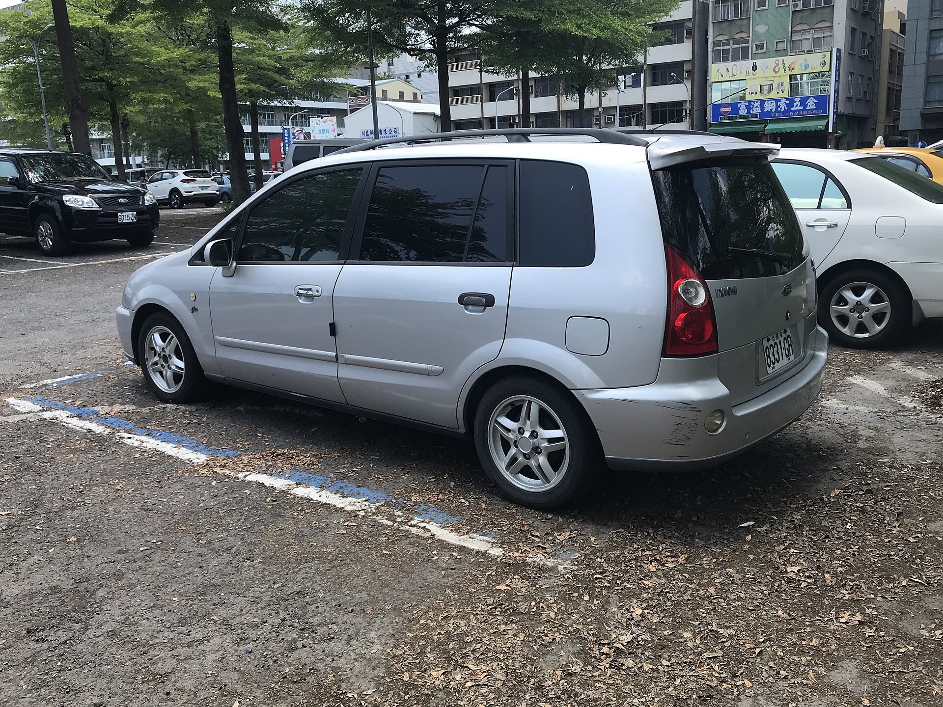 Ford Ixion