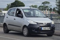i10