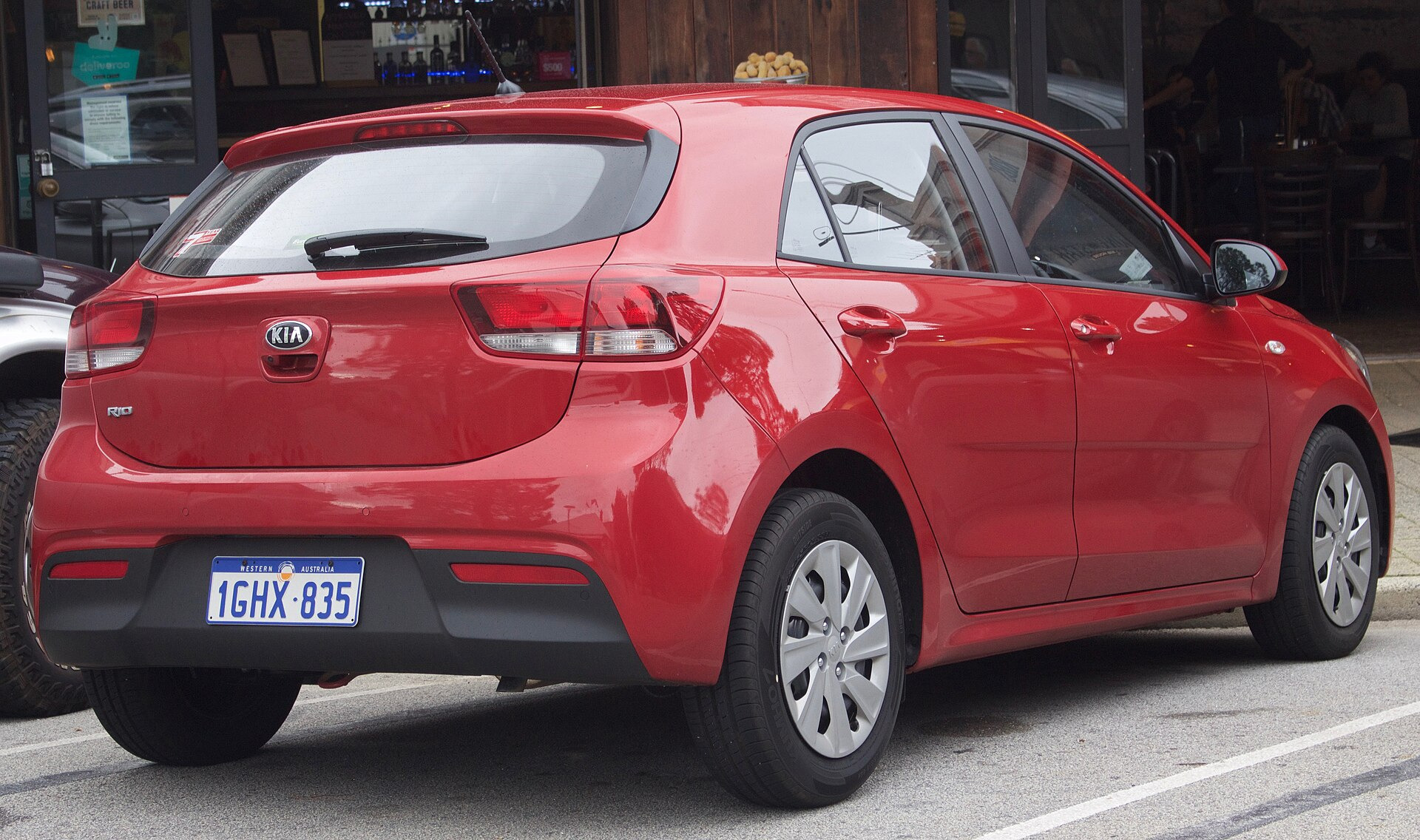 Kia Rio I Hatchback