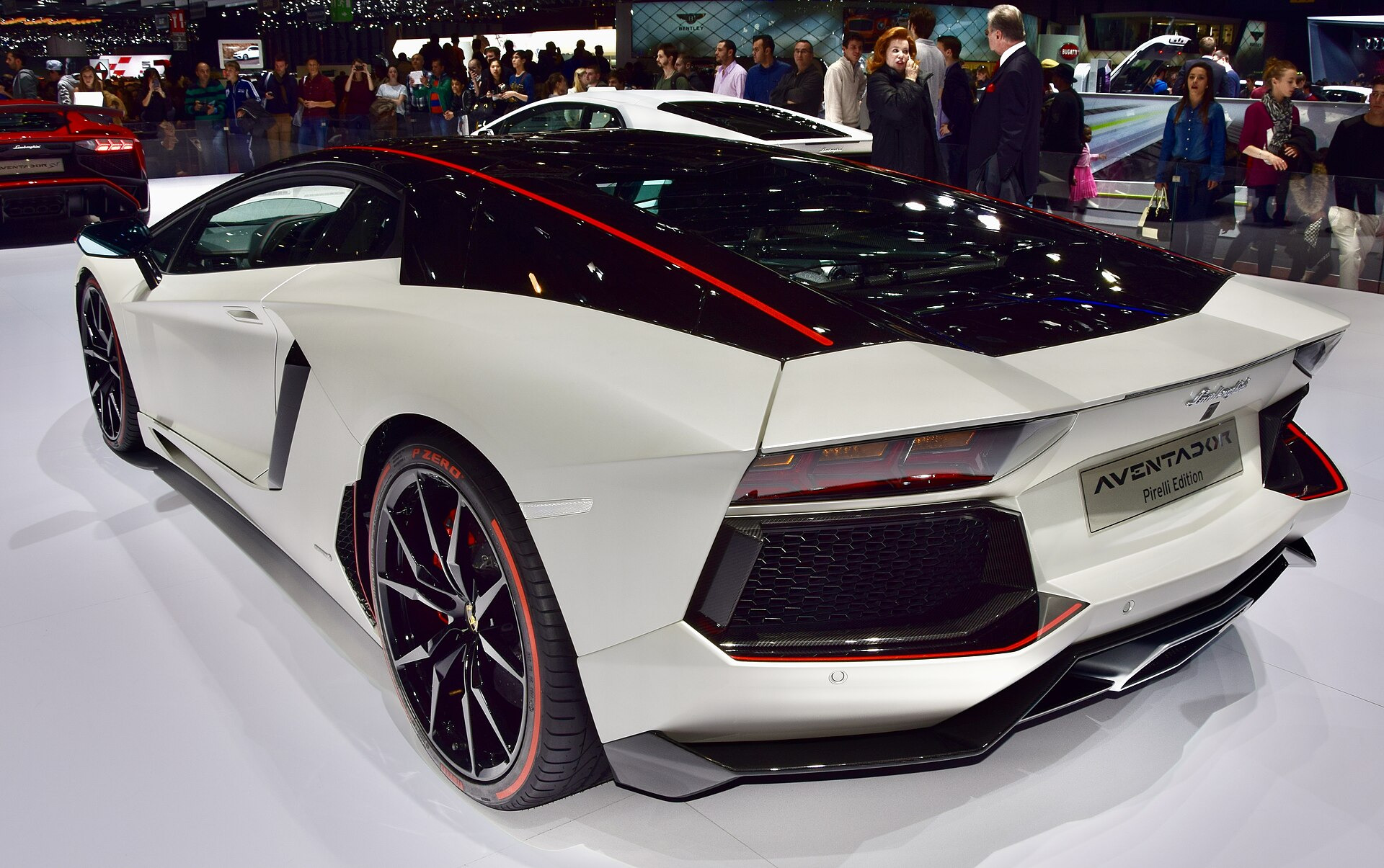 Lamborghini Aventador LP 700 4