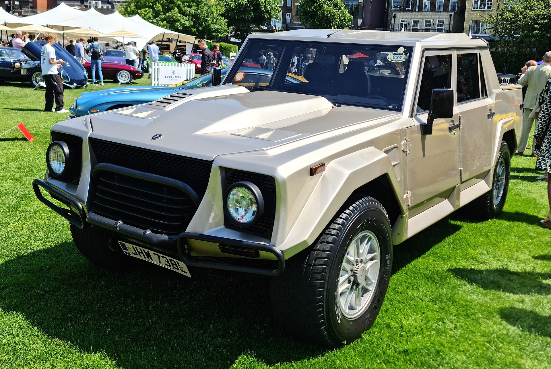 Lamborghini LM001 Lm-001