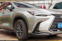 Lexus NX 200t 2.0 AT (238hp) 4WD — снимка 2