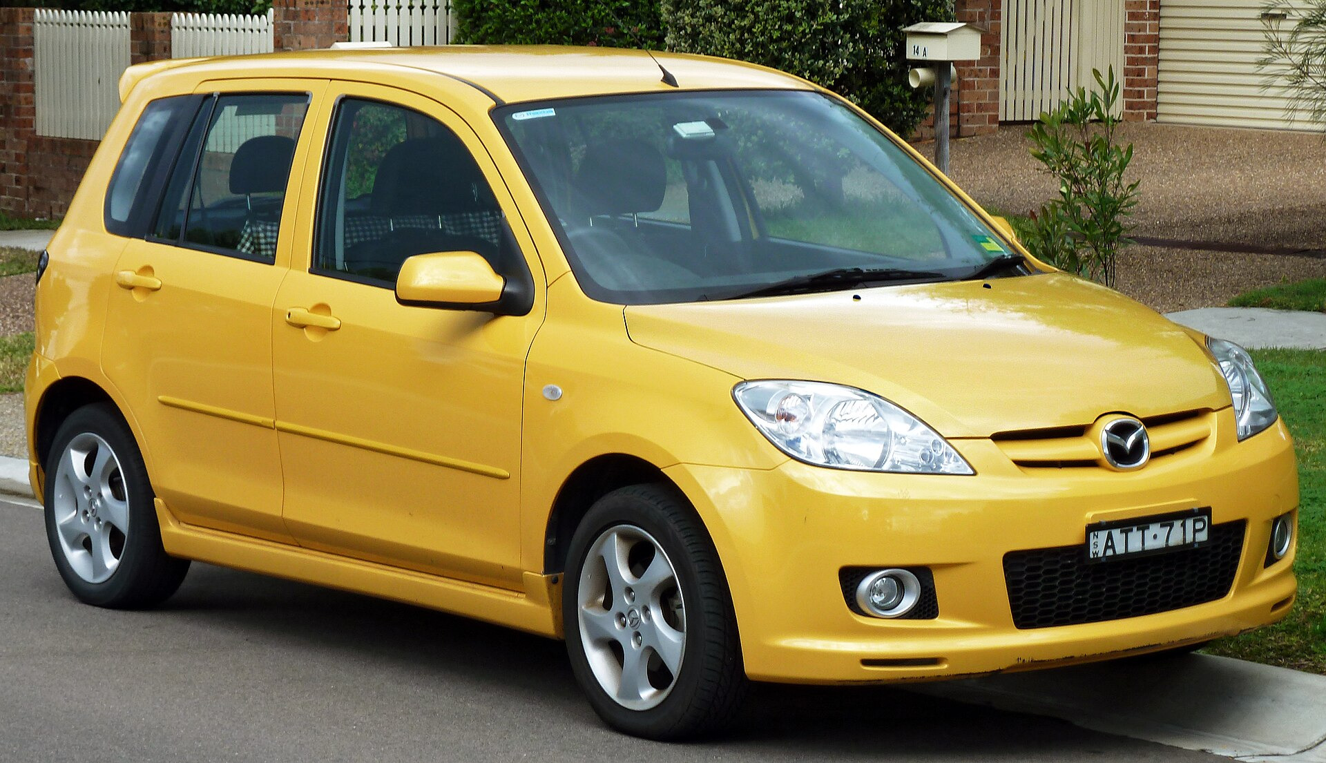 Mazda 2 DY
