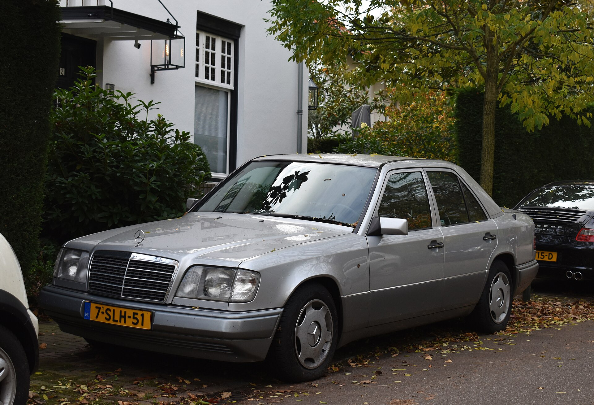 Mercedes-Benz 280 W124