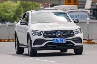 Mercedes-Benz GLC Coupe 2.0 Hybrid AT (320hp) 4x4 — снимка 3