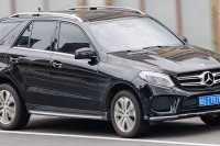 W166