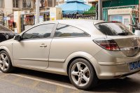 Opel Astra GTC H — снимка 2