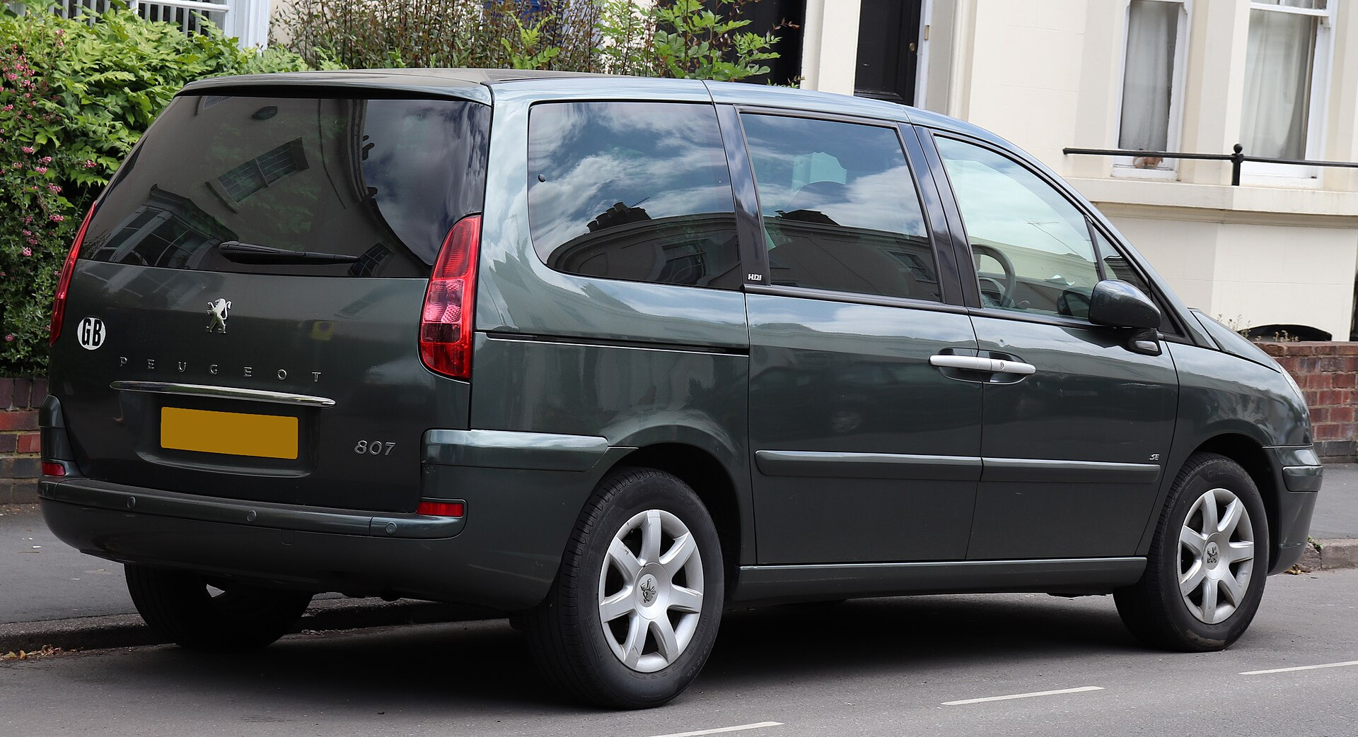 Peugeot 807 2.2 HDi (128hp)