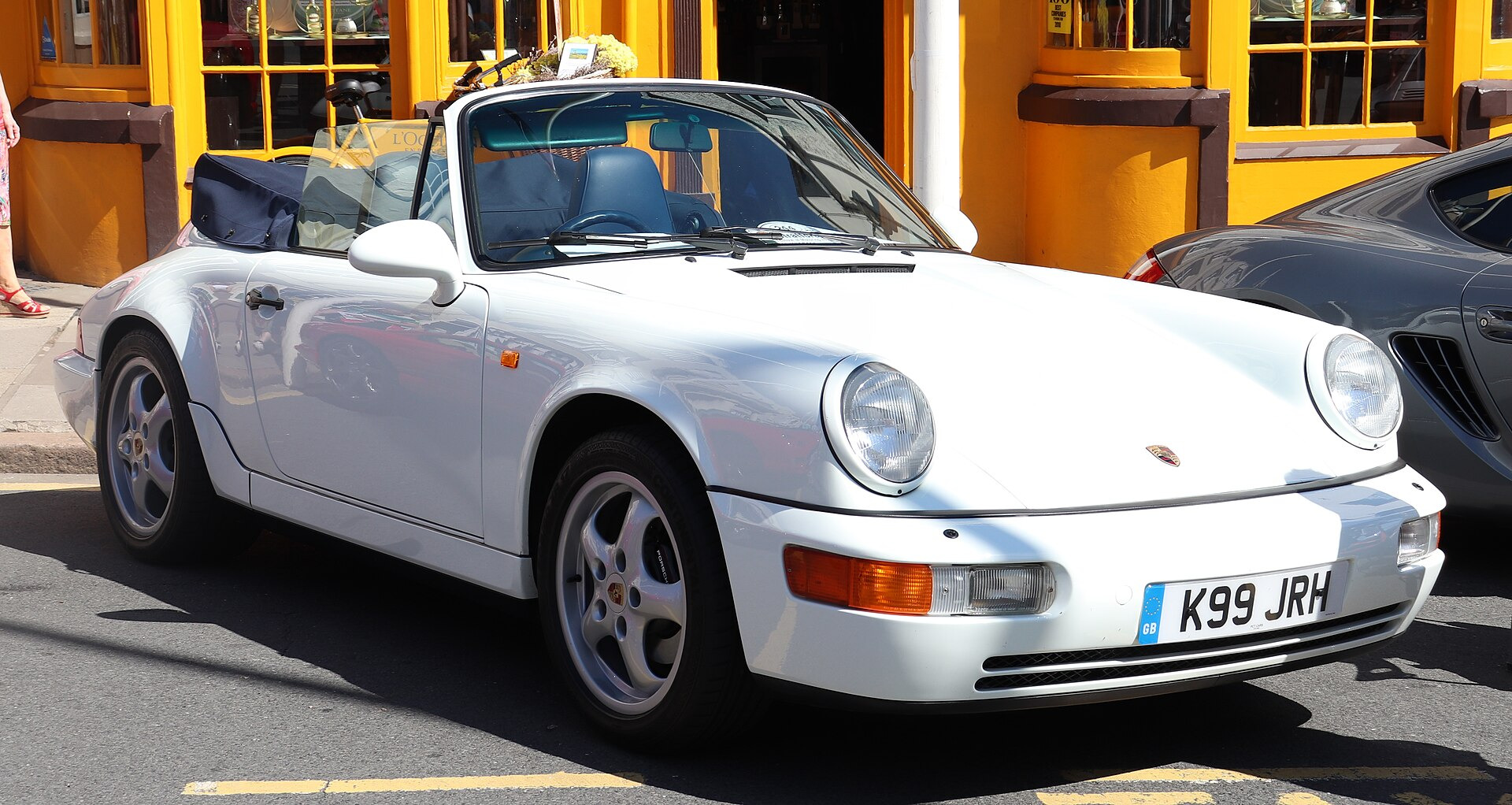 Porsche 911 Cabrio 964