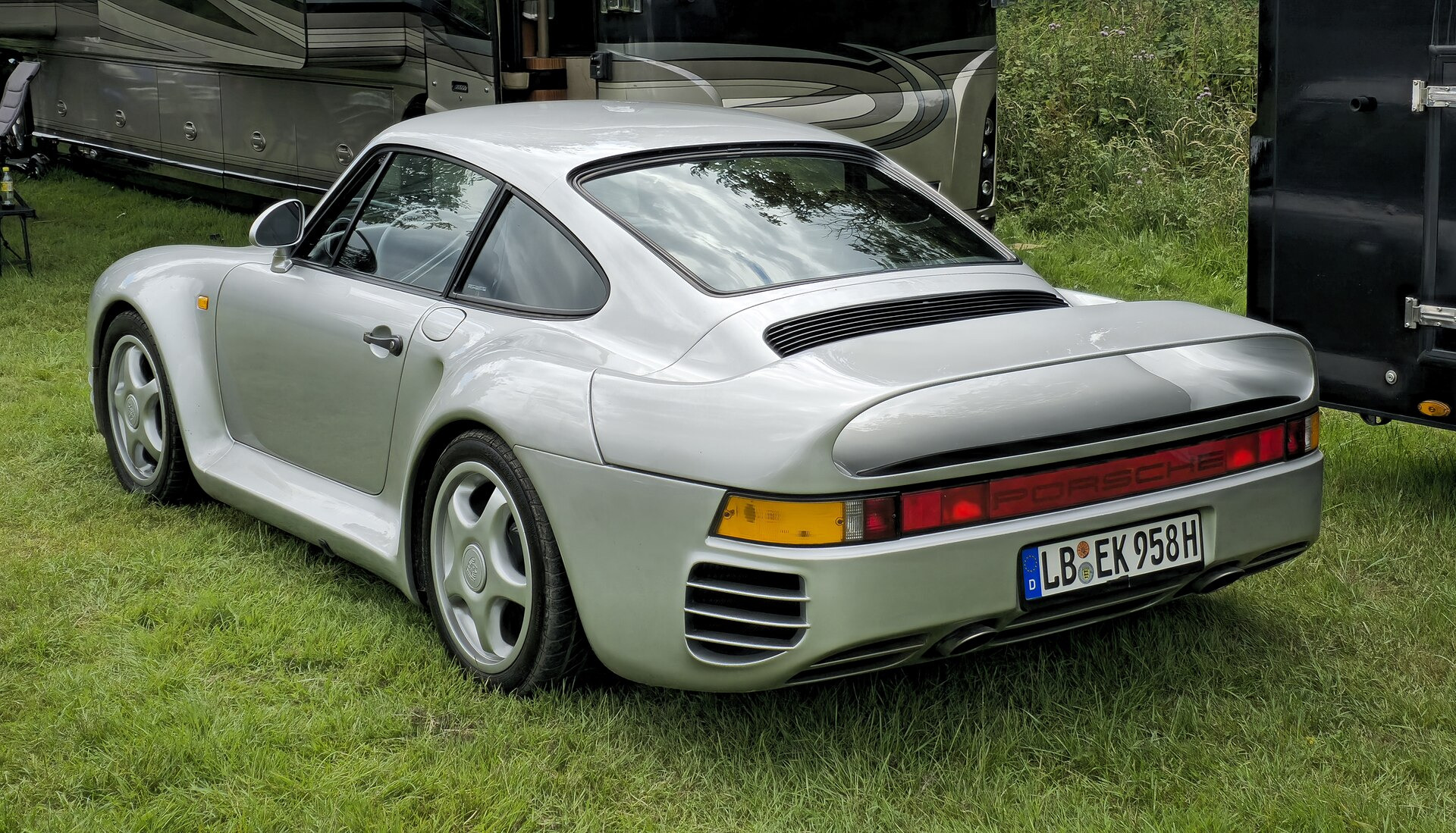 Porsche 959