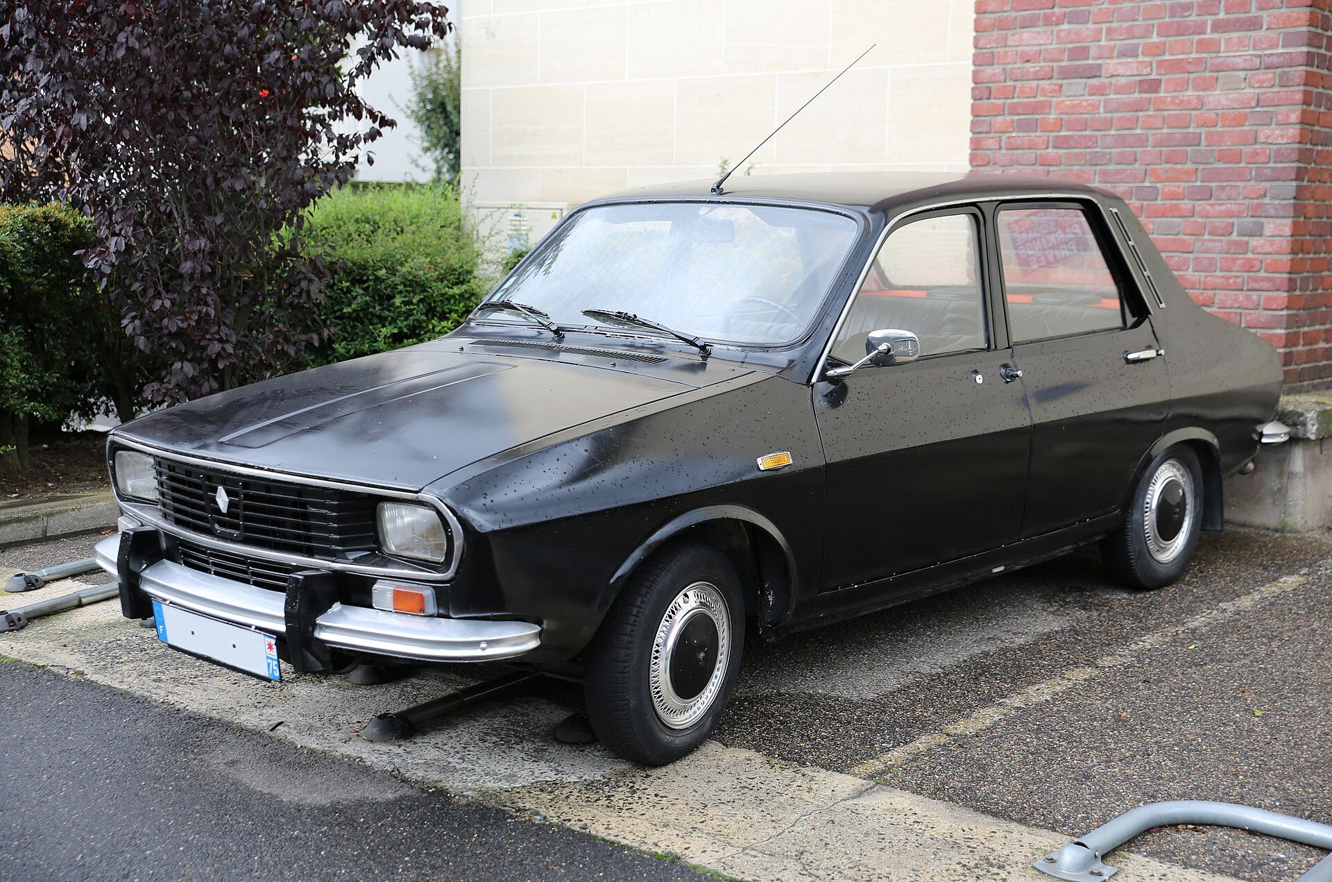 Renault 12