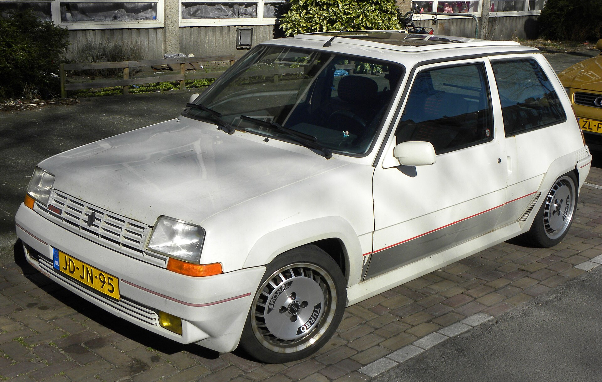 Renault Super 5 BC40