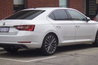 Skoda Superb III Liftback — снимка 2