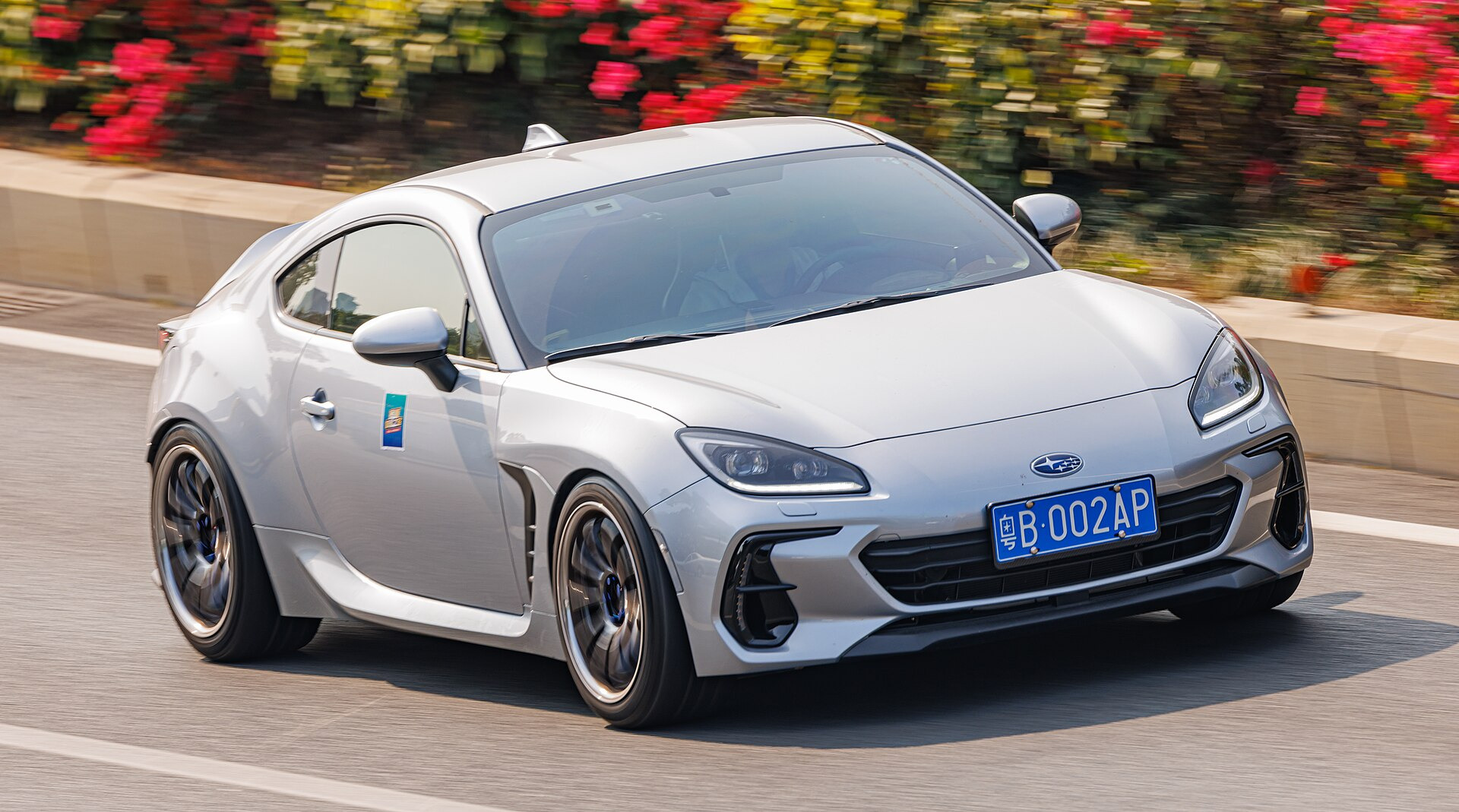 Subaru BRZ 2.0 (200hp) MT