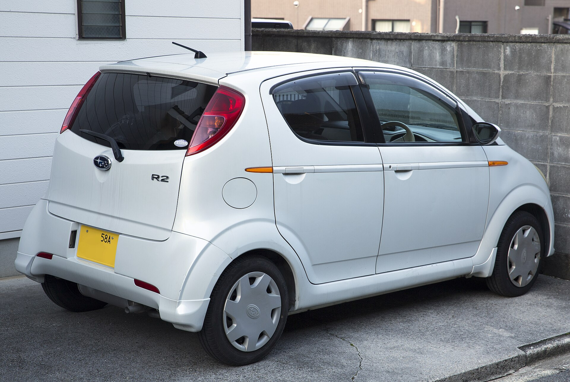 Subaru R2