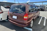 Subaru Traviq 2.2 16V (147hp) — снимка 2