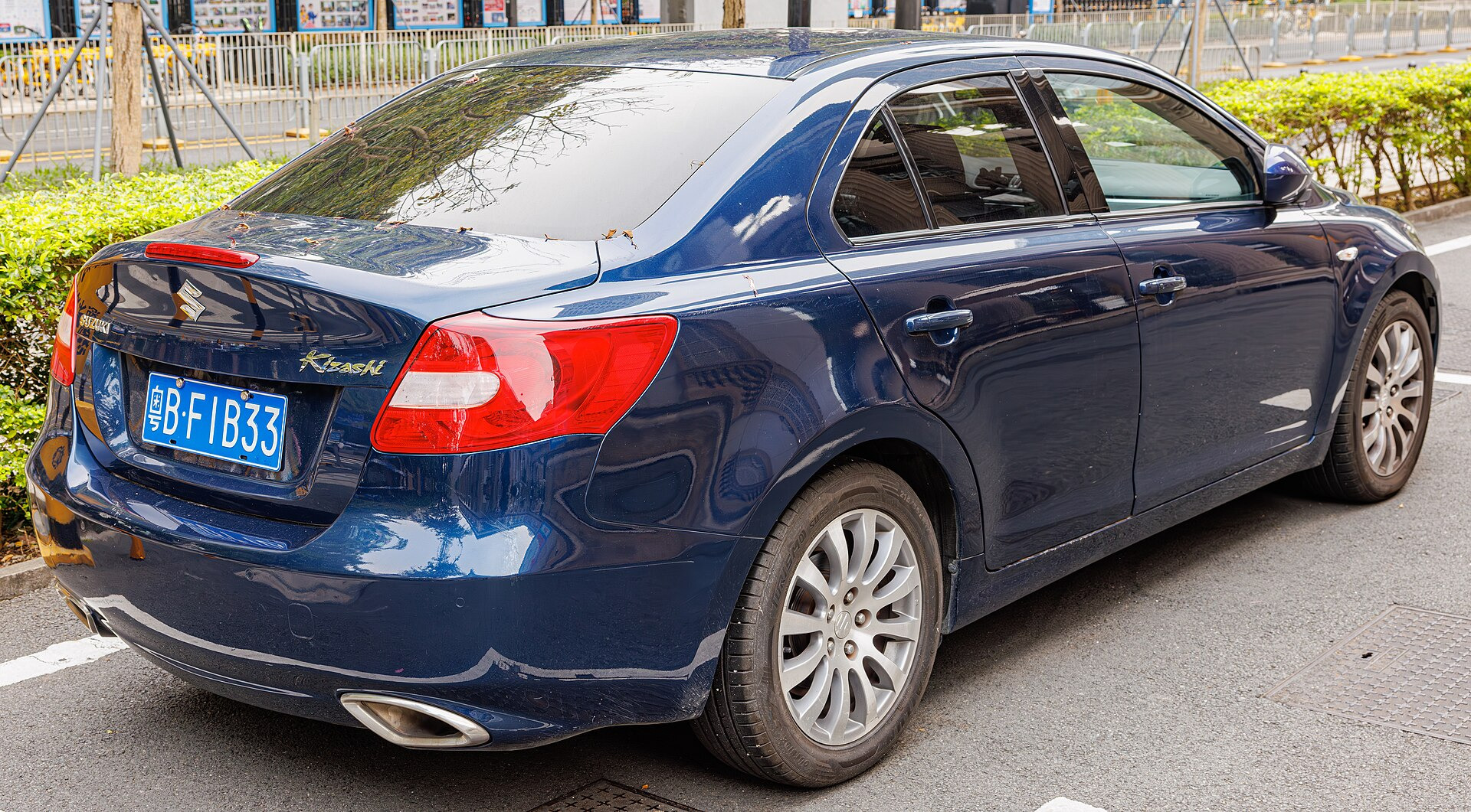 Suzuki Kizashi