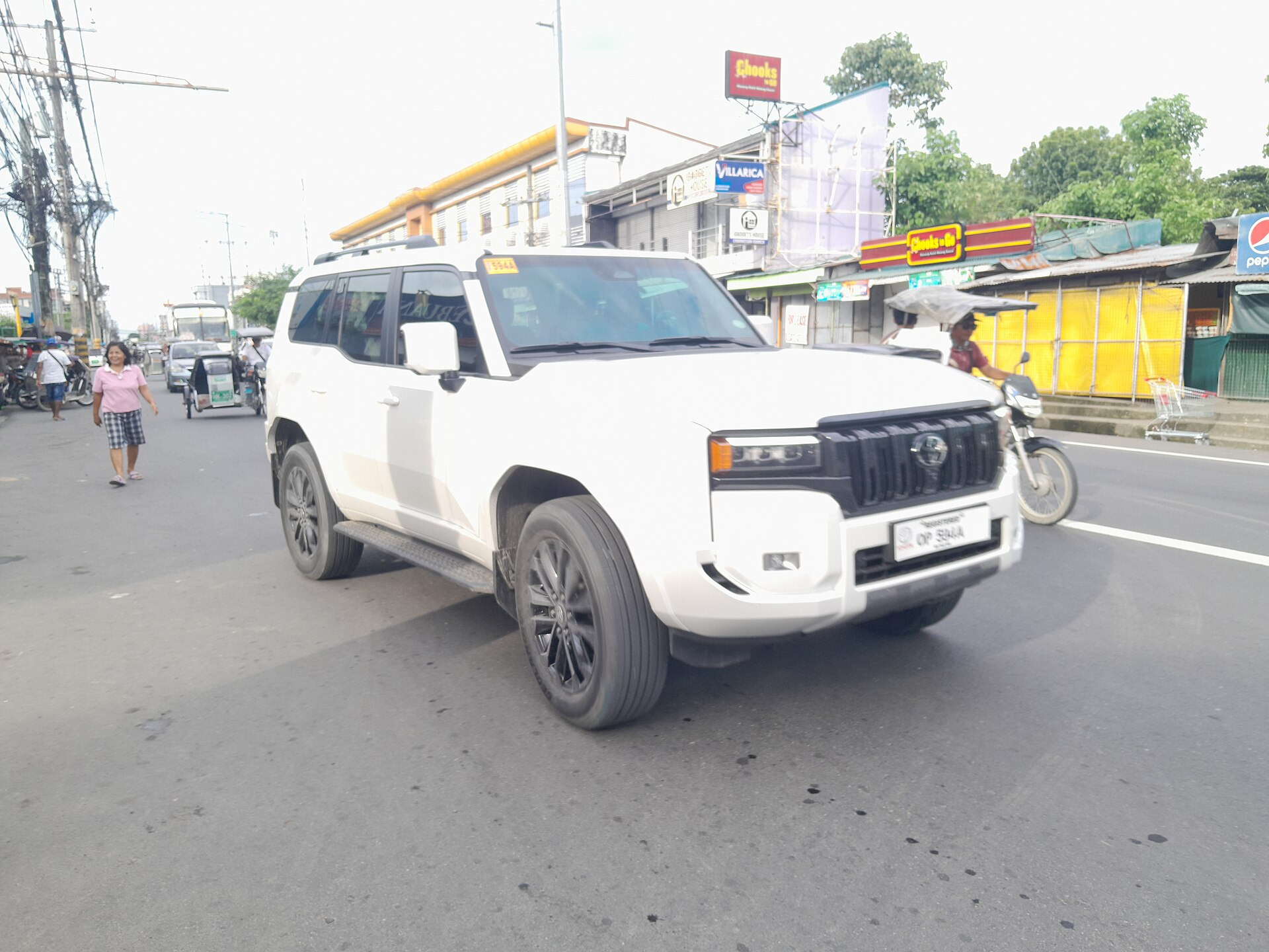 Toyota Land Cruiser 120 Prado