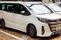 Toyota Noah — снимка 2