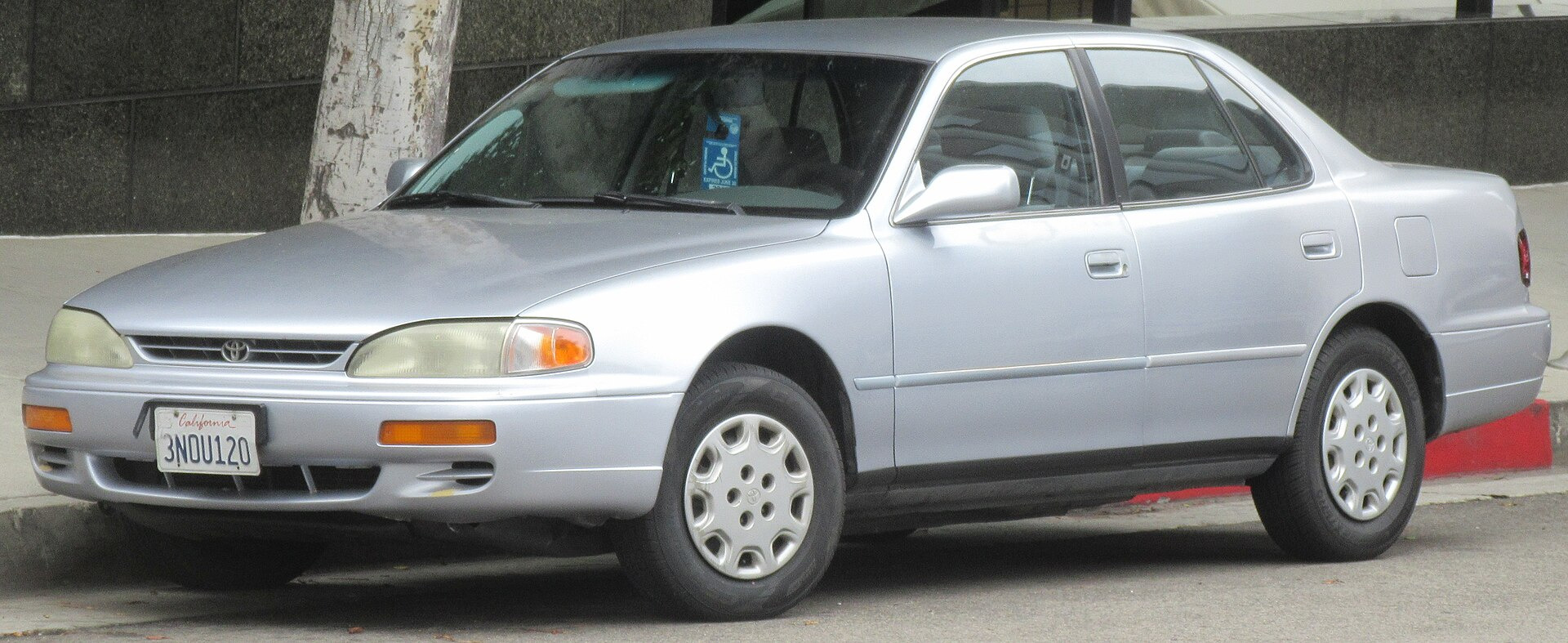 Toyota Scepter SW V15