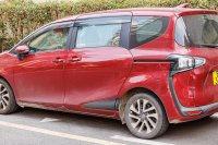 Toyota Sienta — снимка 2
