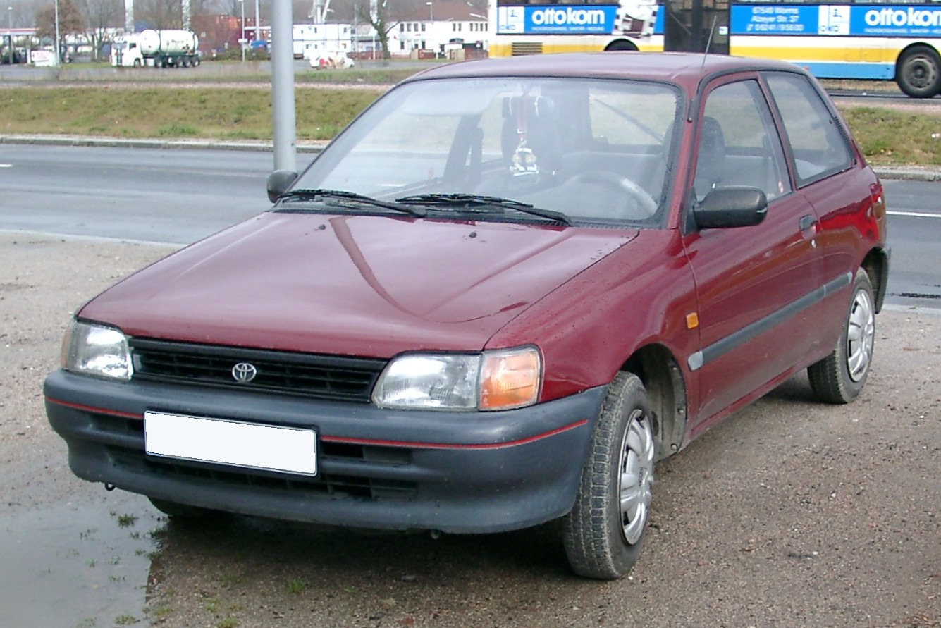 Toyota Starlet P8