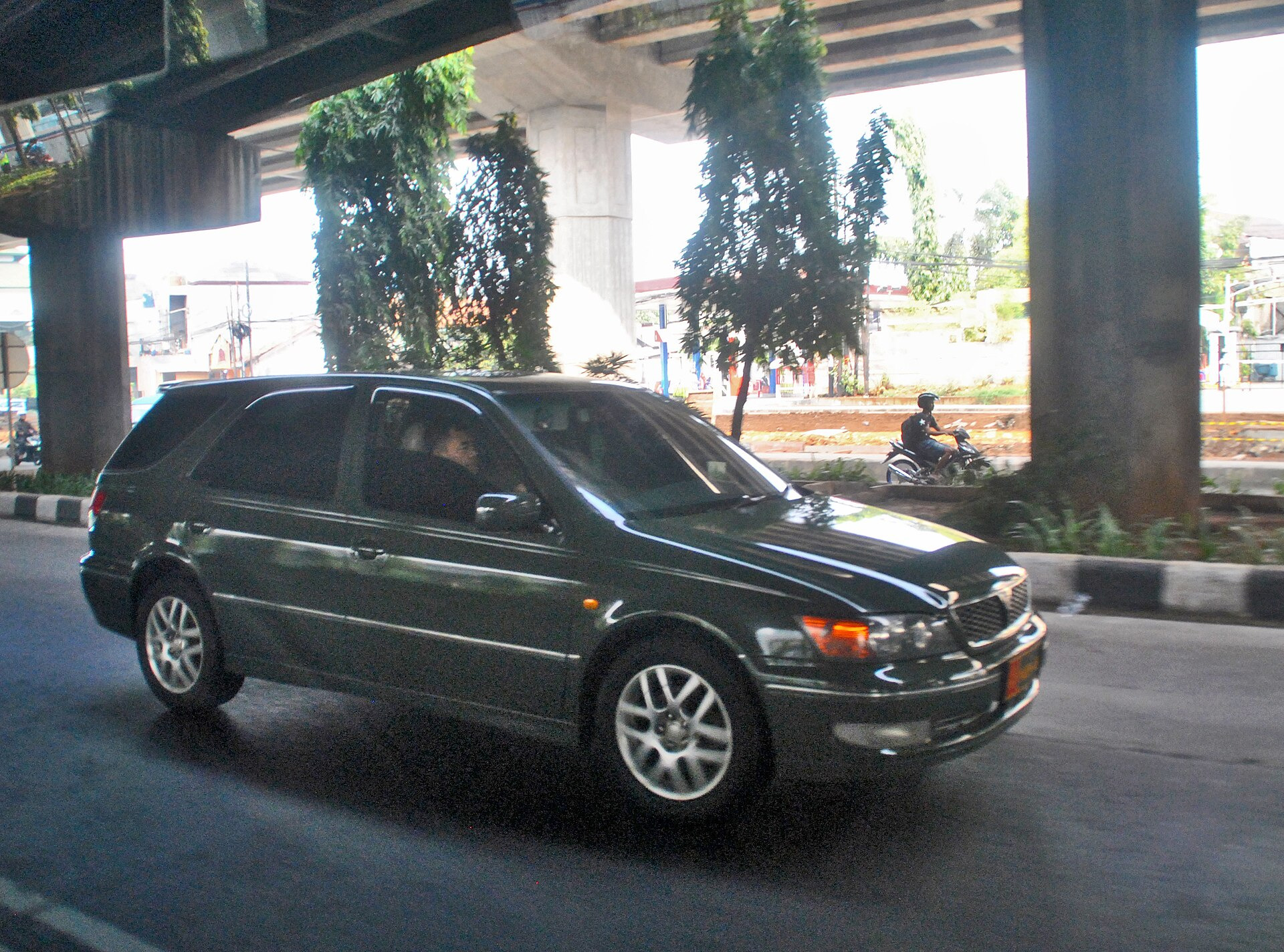 Toyota Vista Ardeo (V50