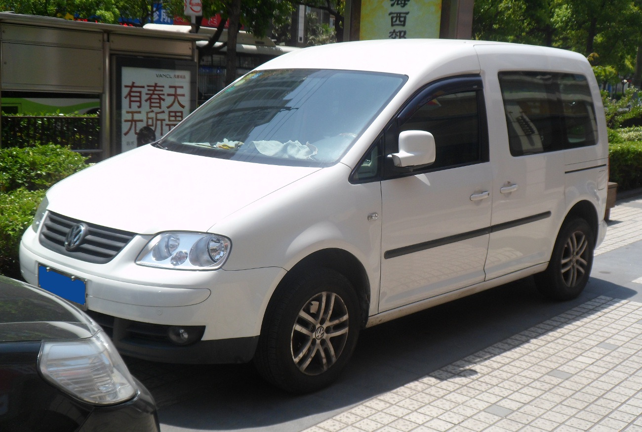 Volkswagen Caddy III Restyling