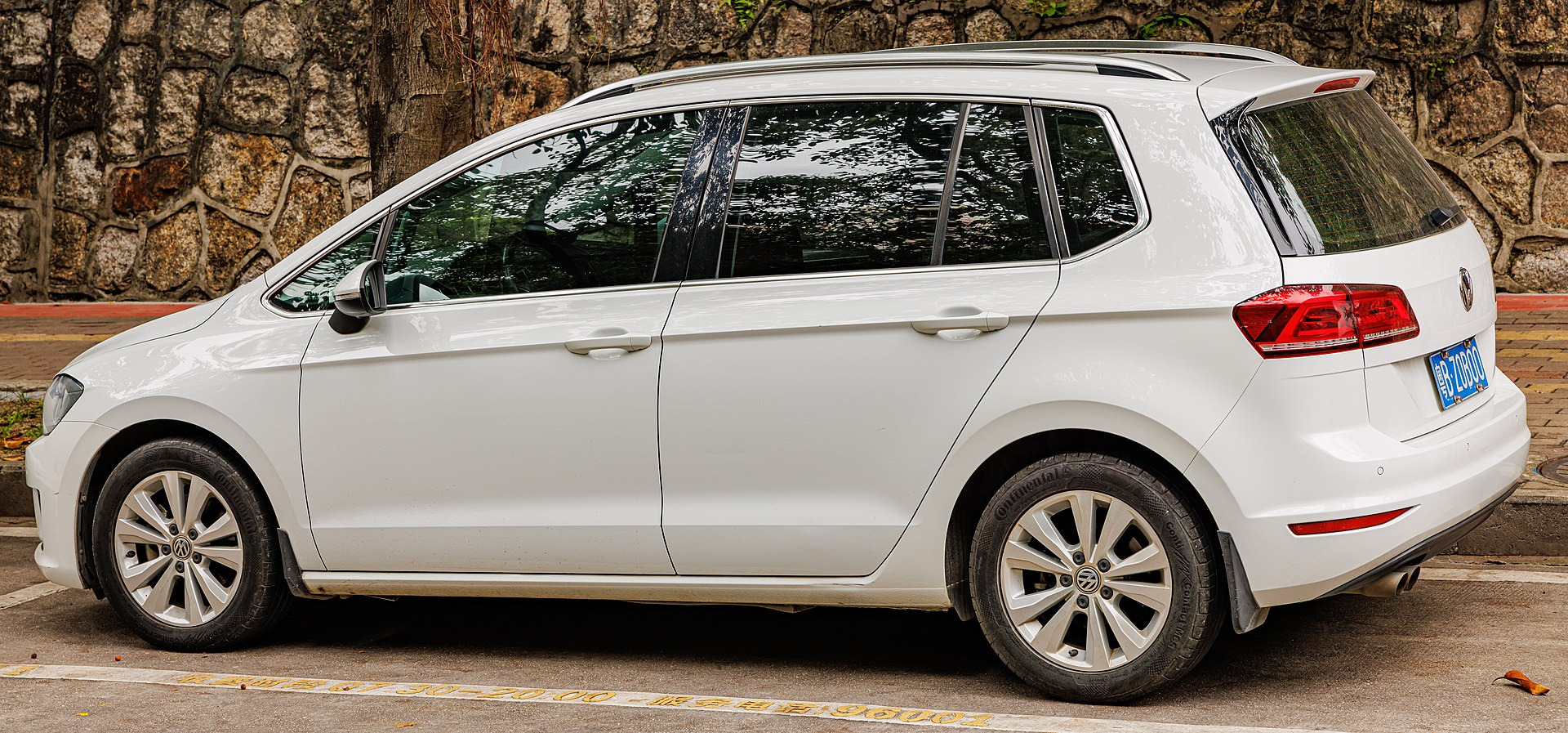 Volkswagen Golf Sportsvan 1.6d (110hp)