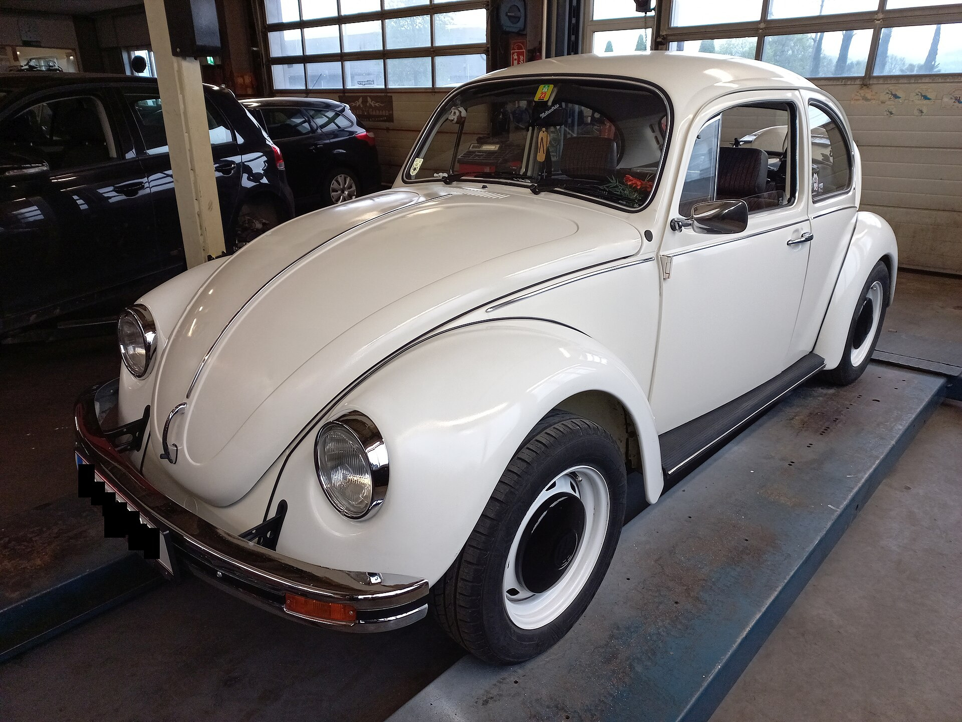 Volkswagen Kaefer 1303 1.3 (13) (44hp)