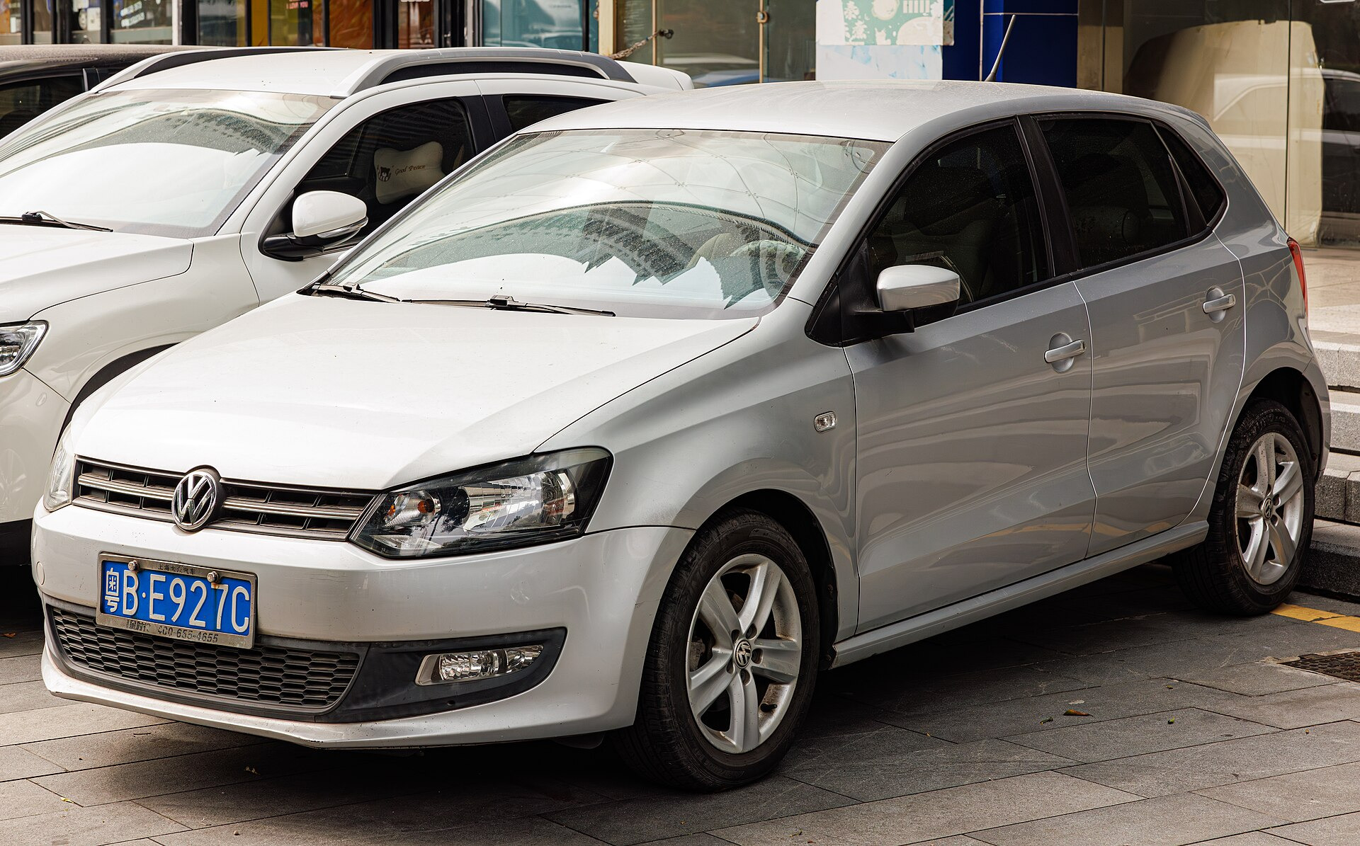 Volkswagen Polo 86