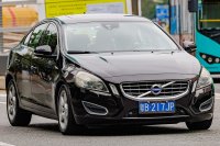 Volvo S60 — снимка 2