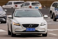 Volvo V40 II Restyling — снимка 3
