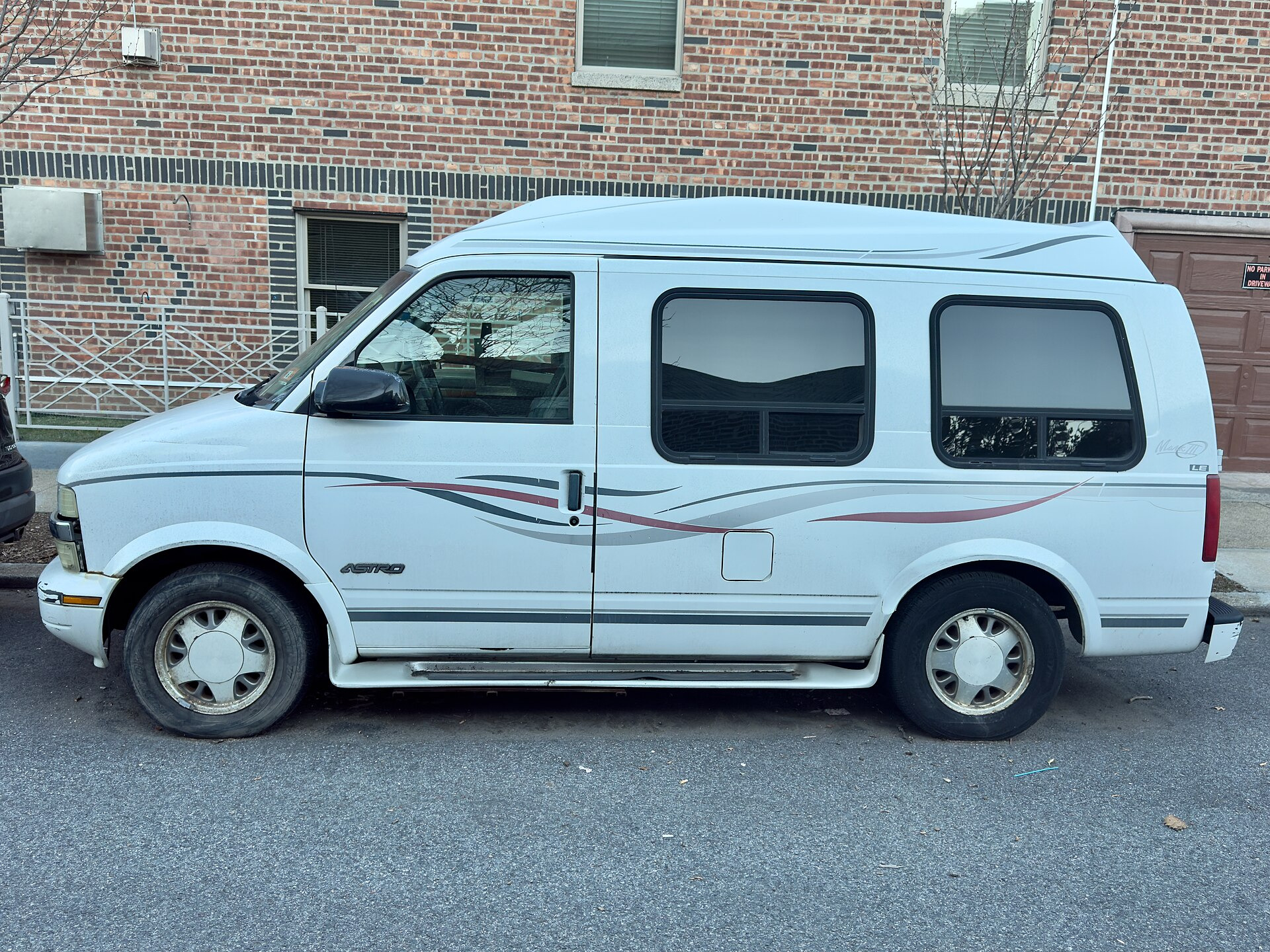 Chevrolet Astro