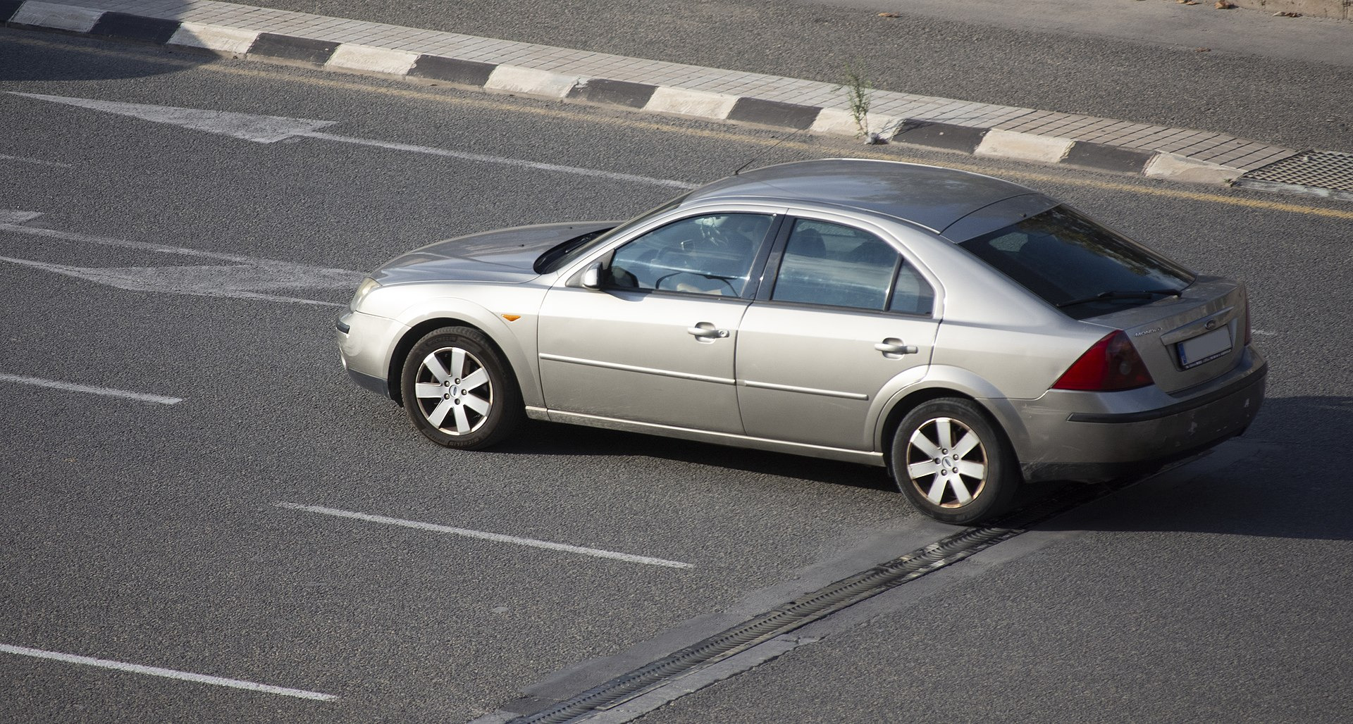 Ford Mondeo II