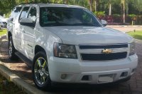 Chevrolet Suburban GMT900 — снимка 3