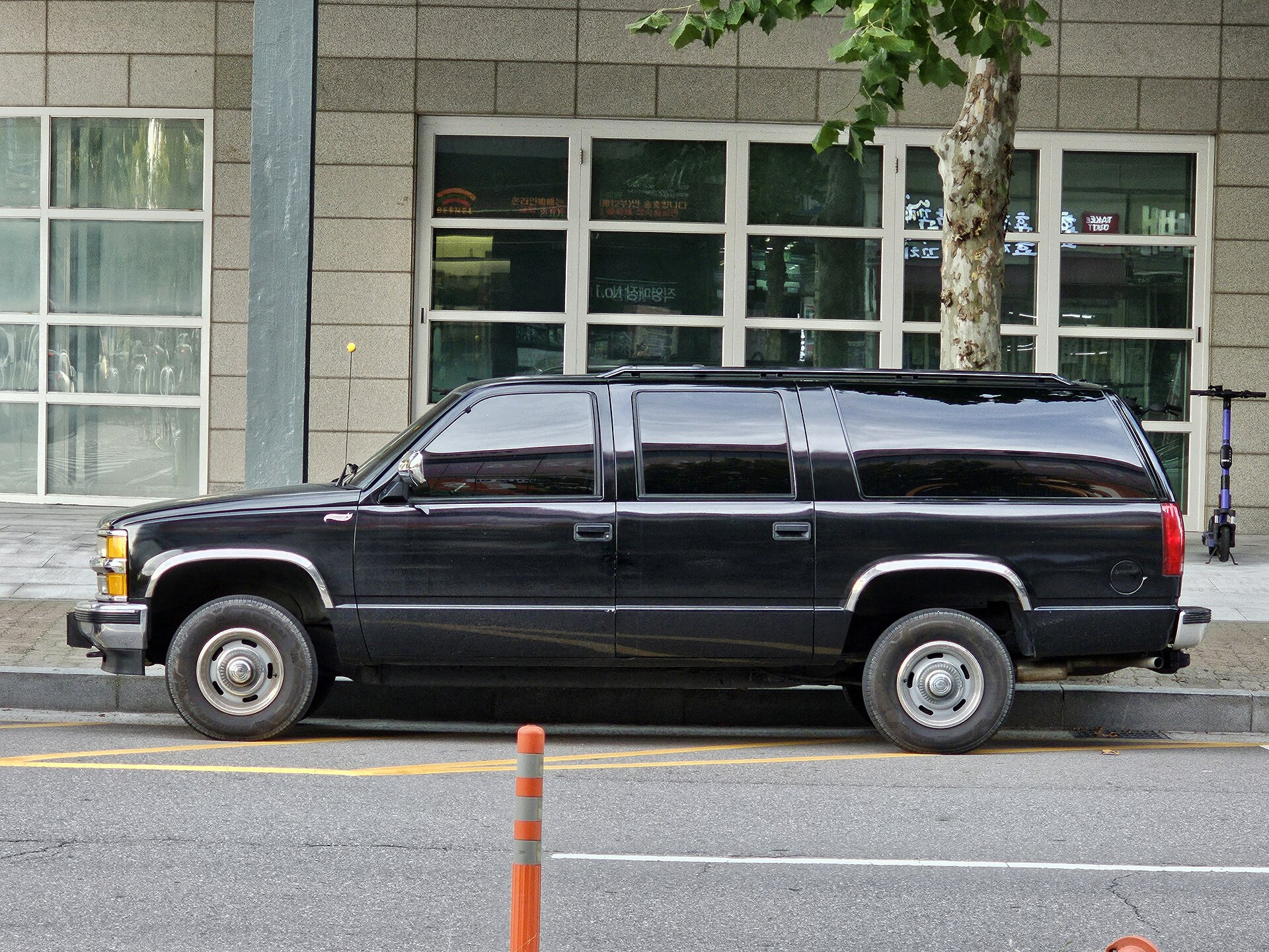 Chevrolet Suburban GMT400