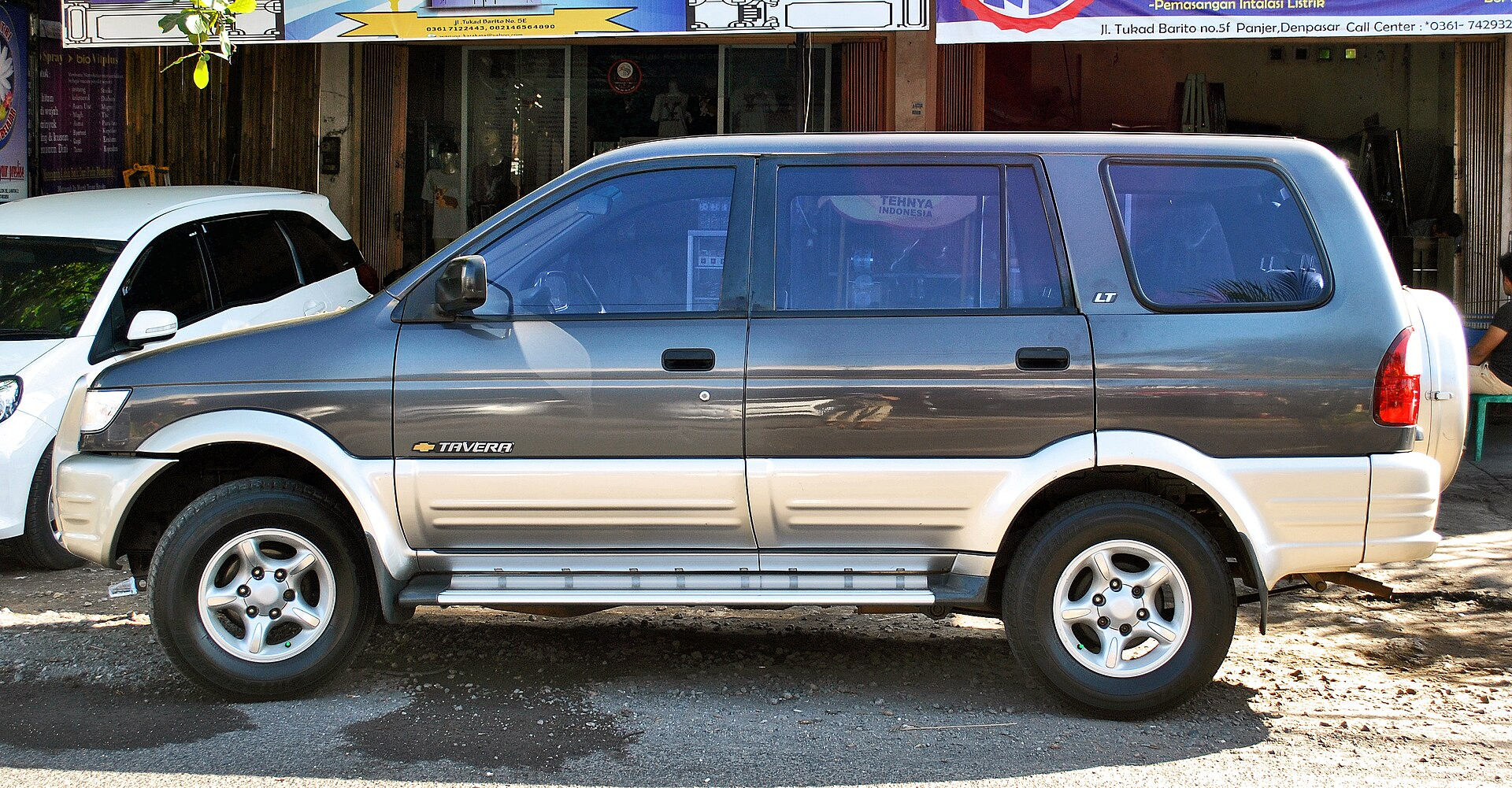 Chevrolet Tavera