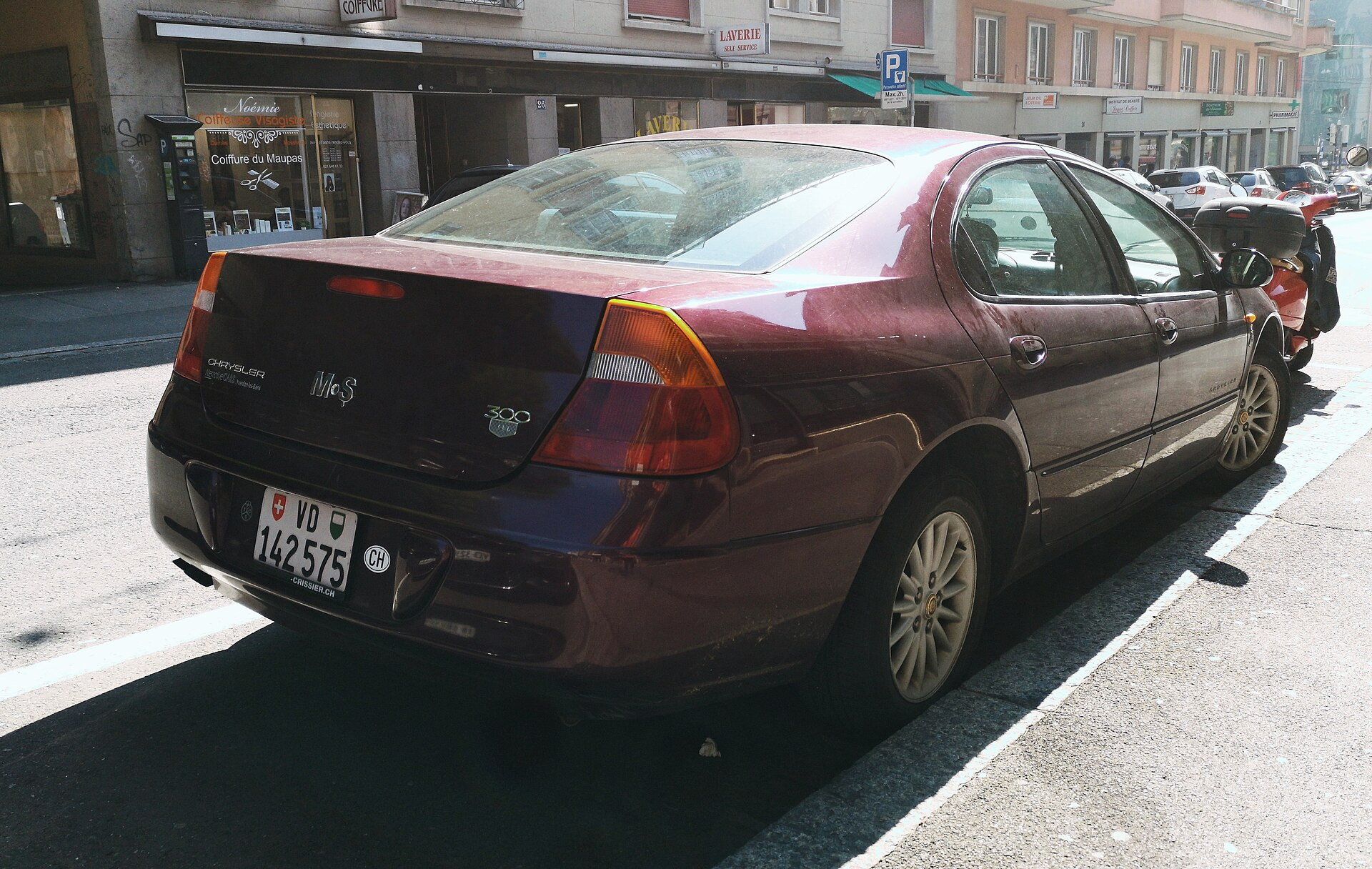 Chrysler 300M