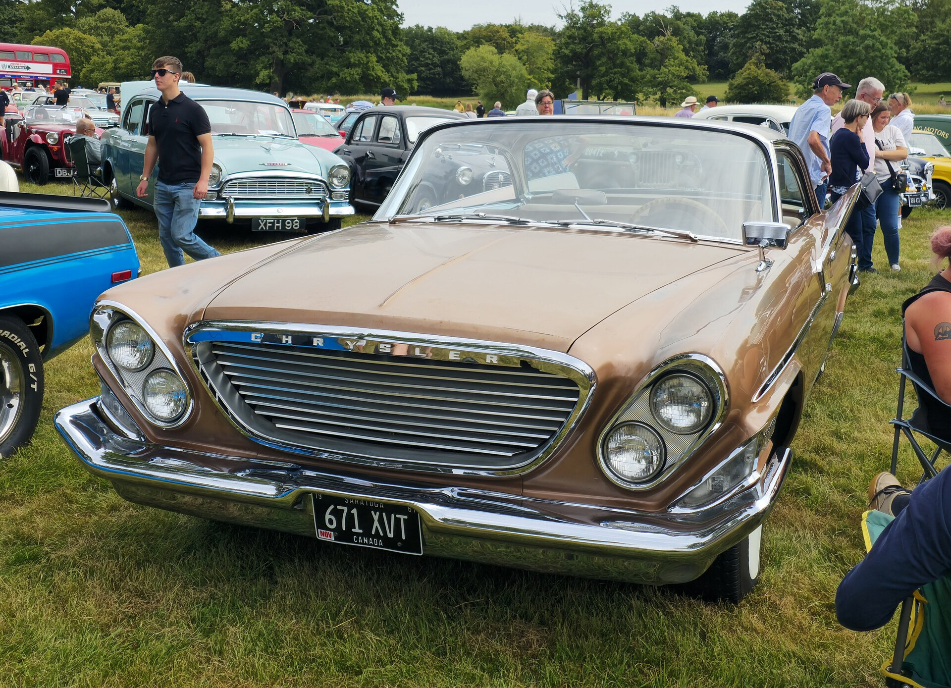 Chrysler Saratoga