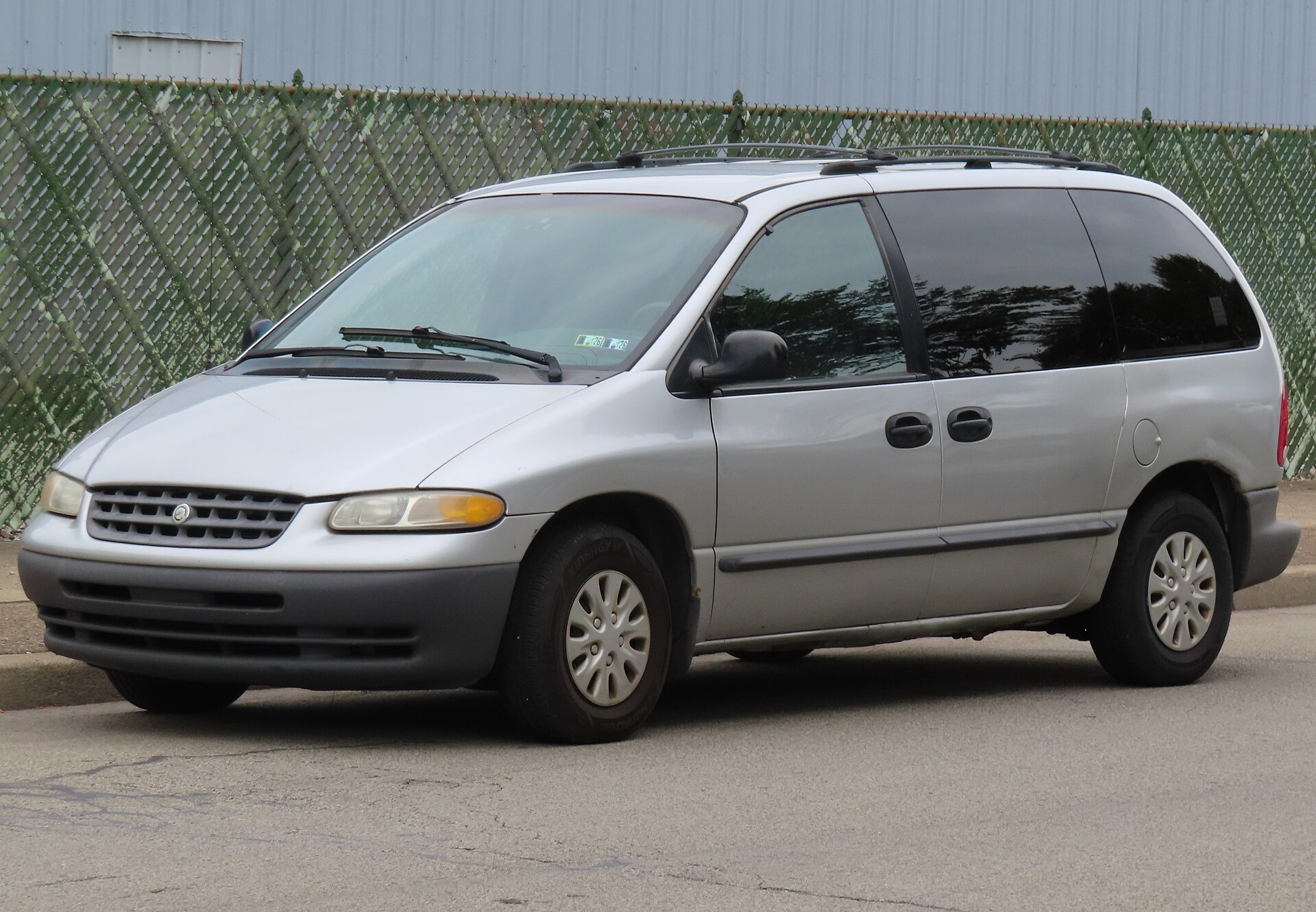 Chrysler Voyager ES