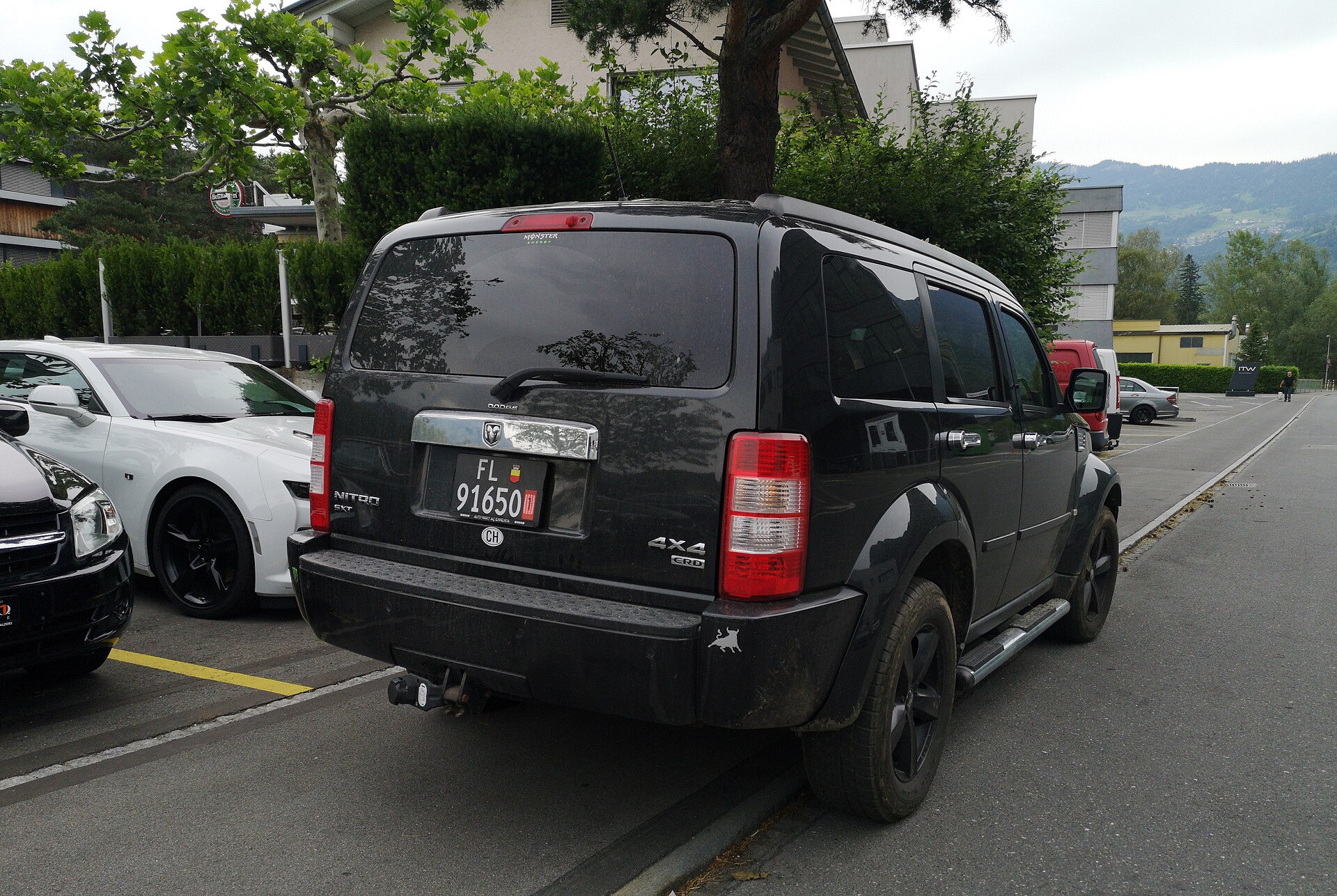 Dodge Nitro 3.7 i V6 12V 4 WD (213hp)