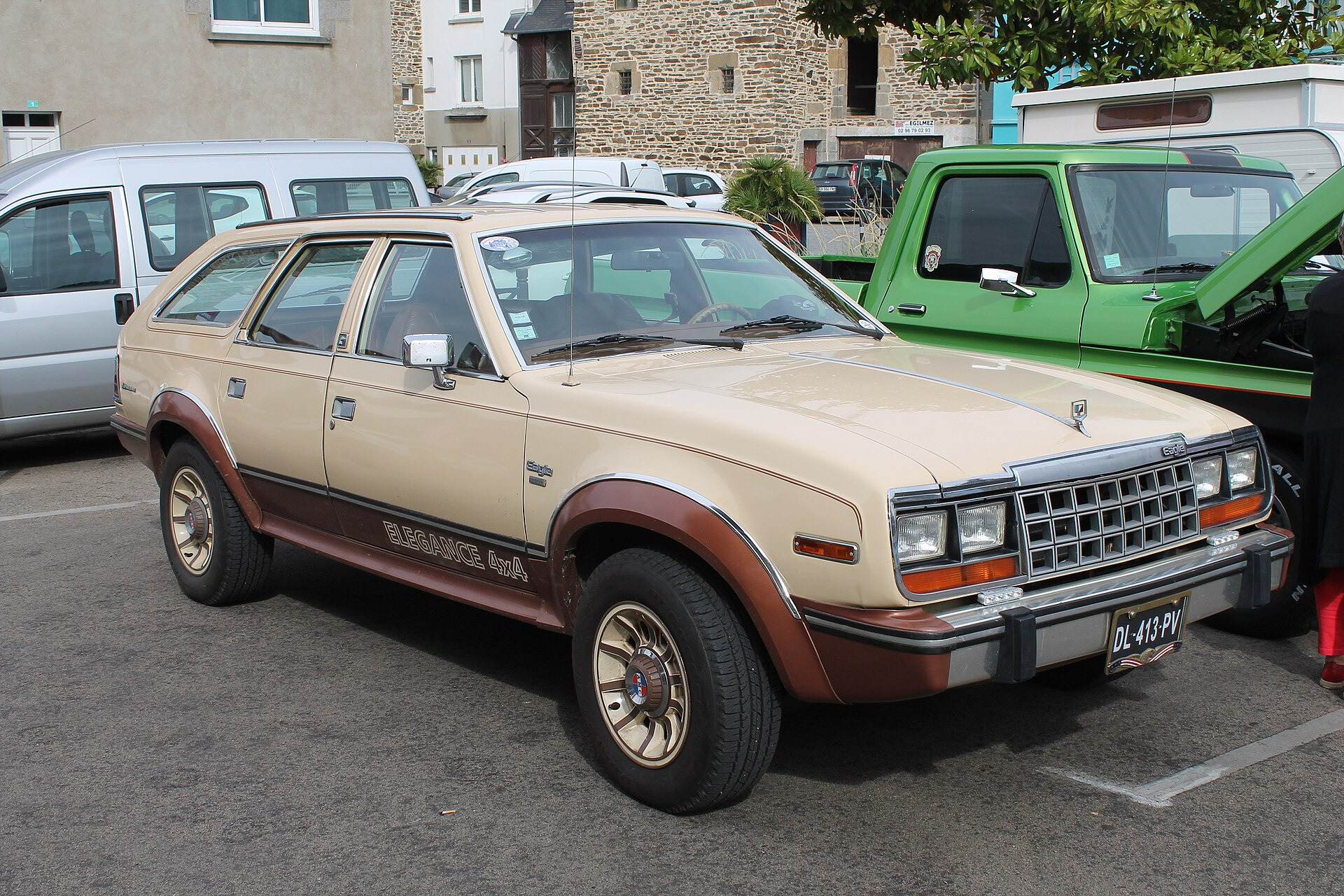Eagle Summit Wagon