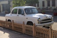 Hindustan Ambassador 1.8 Nova (74hp) — снимка 3