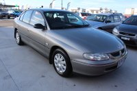 Holden Calais VT — снимка 3